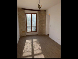 
                                                                                        Location
                                                                                         2 pièces rue Championet 18eme