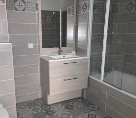 
                                                                                        Location
                                                                                         2 pièces + terrasses à louer à Vanves