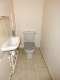 
                                                                                        Location
                                                                                         2 pièces très confortable et pratique