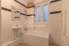 
                                                                                        Location
                                                                                         22 Grande rue St Marcellin - T2 - Etage 2
