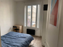 
                                                                                        Location
                                                                                         2P BAS MONTREUIL- Métro Robespierre