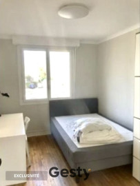 
                                                                                        Colocation
                                                                                         3 chambres coloc quartier Jeanne D'arc
