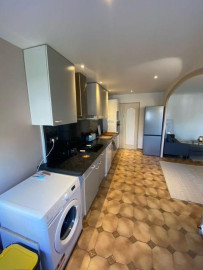 
                                                                                        Location
                                                                                         3 chambres en colocation à Pau