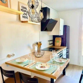 
                                                                                        Colocation
                                                                                         3 CHAMBRES MEUBLEES dans coloc 65m²