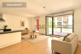 
                                                                                        Vente
                                                                                         3 pièces avec terrasse - centre ville - 2015