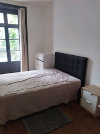 
                                                                                        Location
                                                                                         3 pièces centre-ville disponible 25 mai