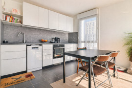 
                                                                                        Vente
                                                                                         3 pièces lumineux Bagneux