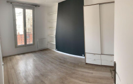 
                                                                                        Location
                                                                                         3 pièces rénové de 43m2 à Pantin