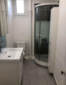 
                                                                                        Location
                                                                                         3 pièces rénové de 43m2 à Pantin