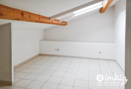 
                                                                                        Vente
                                                                                         3p -Nice  – Quartier Pont Michel | Duplex lumineux
