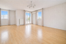 
                                                                                        Vente
                                                                                         4/5 Pièces Bagneux Lucie Aubrac