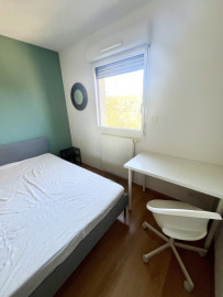 
                                                                                        Colocation
                                                                                         4 chambres dont 1 avec sdb, Rennes Beauregard