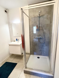 
                                                                                        Colocation
                                                                                         4 chambres dont 1 avec sdb, Rennes Beauregard