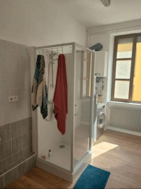
                                                                                        Location
                                                                                         4 Pieces 93m² Climatisé