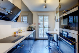 
                                                                                        Vente
                                                                                         4 Pièces Familial avec Balcon plein Sud