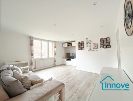 Vente
4 PIÈCES LUMINEUX 67 m² BOX & CAVE
