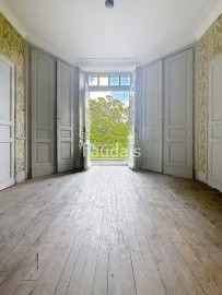 
                                                                                        Vente
                                                                                         5 km de VIRE, 2h30 de PARIS