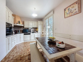 
                                                                                        Vente
                                                                                         5 minutes de SAINT LO