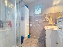 
                                                                                        Vente
                                                                                         5 minutes de SAINT LO