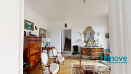 Vente
5 pièces, 3 chambres, balcon filant