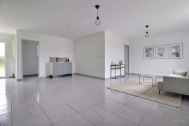 
                                                                                        Vente
                                                                                         5 pièces 90 m² 634 m² Maison Contemporaine Pl
