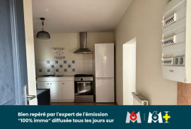
                                                                                        Vente
                                                                                         60m2 au coeur d'Auxerre dans cour privée + garage