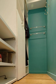 Location
67m charming apartment in Montmartre Area (2 bedrooms & Living room) (loyer tout inclus)