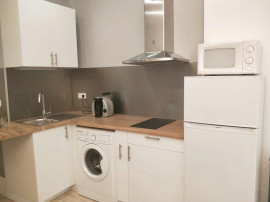 
                                                                                        Location
                                                                                         75014 studio meublé