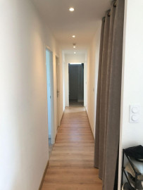 
                                                                                        Location
                                                                                         85m2 gayeulles en coloc étudiant/jeune actif