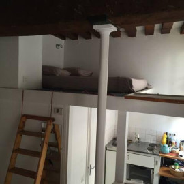 
                                                                                        Location
                                                                                         A 250 m de Notre Dame de Paris