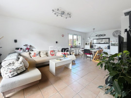 Vente
A 5MN DE SAINT-LO- MAISON AVEC TRAVAUX RECENTS