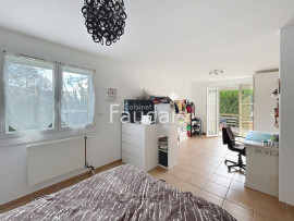 Vente
A 5MN DE SAINT-LO- MAISON AVEC TRAVAUX RECENTS
