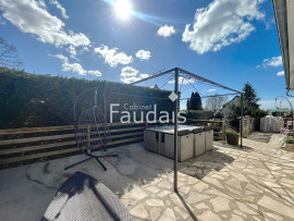 
                                                                                        Vente
                                                                                         A 5MN DE SAINT-LO- MAISON AVEC TRAVAUX RECENTS