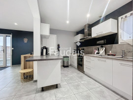 
                                                                                        Vente
                                                                                         A 7 KM DE SAINT-LO- MAISON EN PARFAIT ETAT
