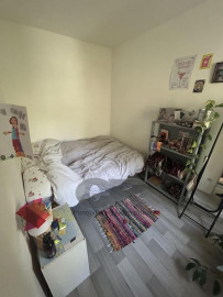 
                                                                                        Location
                                                                                         A louer 1 piece avec parking