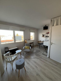 
                                                                                        Location
                                                                                         A LOUER 1 PIECE MEUBLE