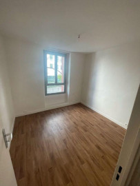 
                                                                                        Location
                                                                                         À louer - 2 pièce de 38m² - Paris 19e
