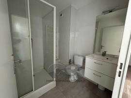 
                                                                                        Location
                                                                                         A LOUER 2 PIECES CENTRE VILLE