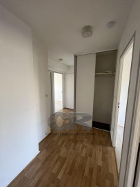 
                                                                                        Location
                                                                                         A LOUER 3 PIECES