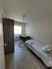 
                                                                                        Location
                                                                                         a louer 3 pieces meuble