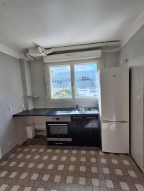
                                                                                        Location
                                                                                         📍 À louer – Beau T2 à Vitry-sur-Seine