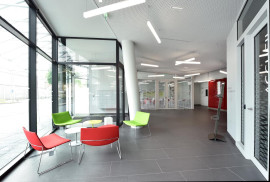 
                                                                                        Location
                                                                                         À louer – Bureaux de 11 m² dédiés à la biotechnologies à Nantes – Loire Atlantique (44)