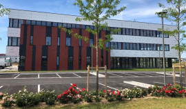
                                                                                        Location
                                                                                         À louer – Bureaux de 128 à 567 m² proches de Reims à Tinqueux – Marne (51)
