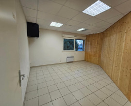 
                                                                                        Location
                                                                                         À louer – Bureaux de 15 à 38 m² à Narbonne – Aude (11)