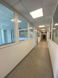 
                                                                                        Location
                                                                                         À louer – Bureaux de 466 m² à Narbonne – Aude (11)