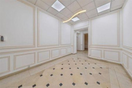 
                                                                                        Location
                                                                                         À louer – Bureaux de 528 m² à Clichy – Hauts-de-Seine (92)