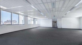 
                                                                                        Location
                                                                                         À louer – Bureaux de 700 m² à Clichy – Hauts-de-Seine (92)