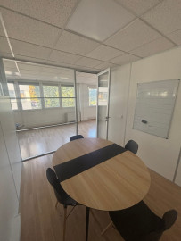 
                                                                                        Location
                                                                                         À louer – Bureaux de 80 m² à Lattes – Hérault (34)