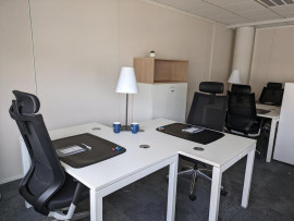 
                                                                                        Location
                                                                                         À louer – Bureaux privatifs de 13 à 22 m² et postes en coworking dans le quartier Euronantes de Nantes – Loire-Atlantique (44)