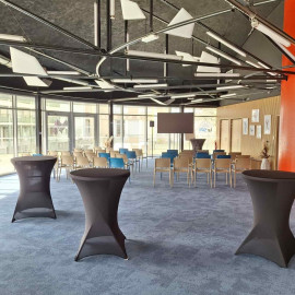 
                                                                                        Location
                                                                                         À louer – Bureaux privatifs de 9 à 26 m² au sein d'un espace de coworking dédié à l'innovation numér